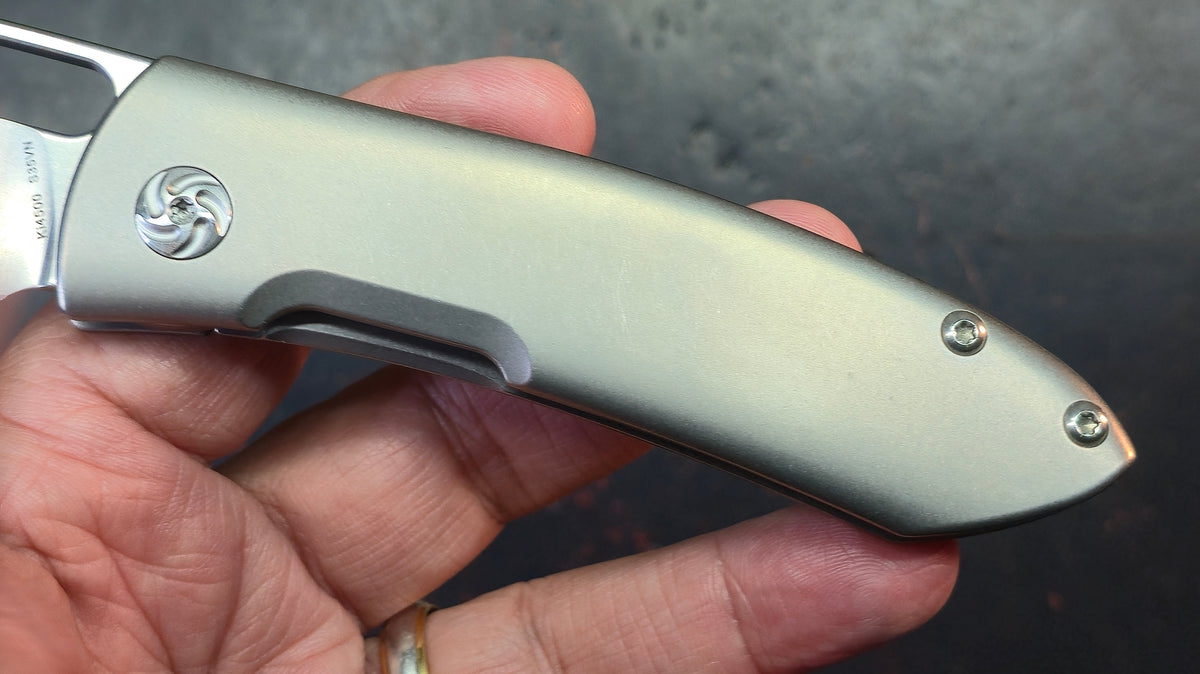Kizer Wanderer Titanium Handle S35VN Blade