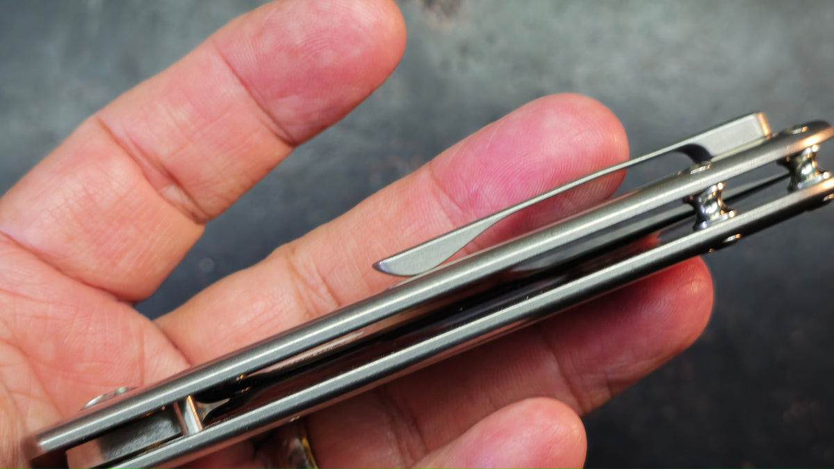 Kizer Wanderer Titanium Handle S35VN Blade
