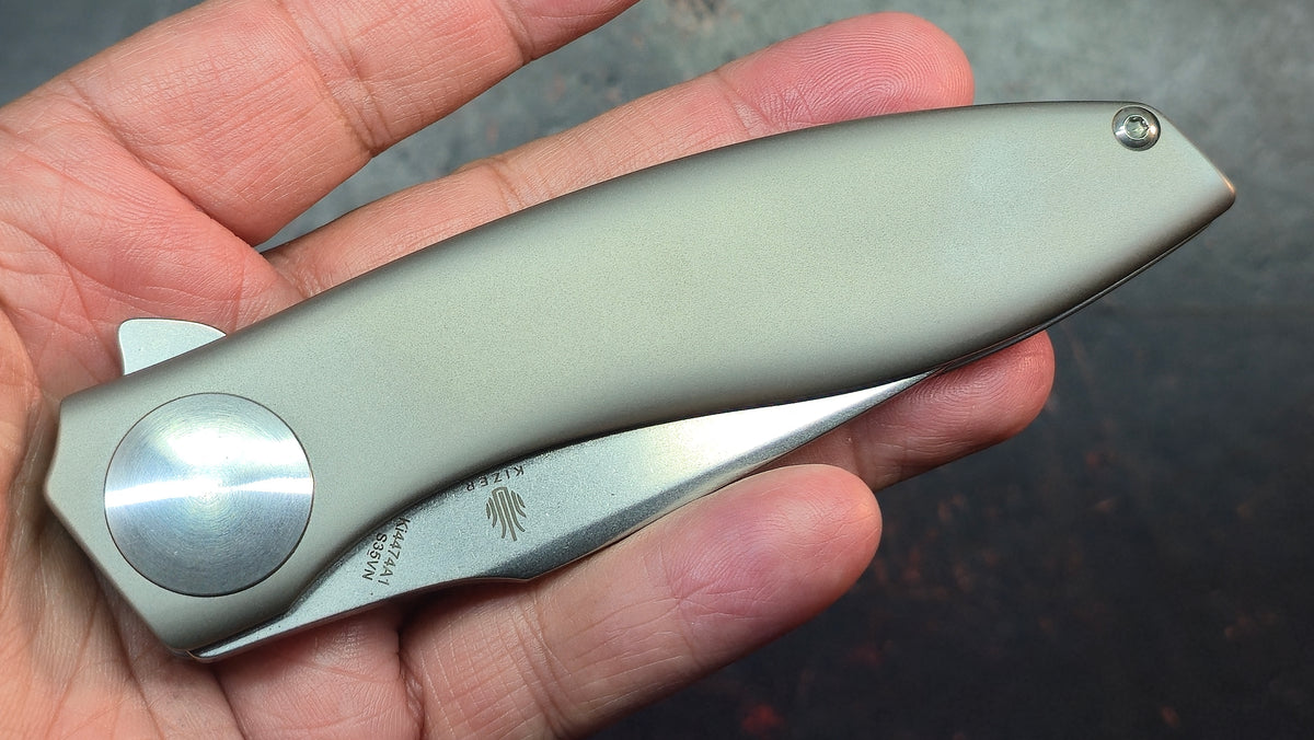 Kizer S.L.T. Titanium Handle S35VN Blade
