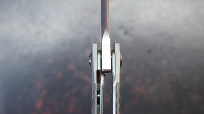 Kizer Soze Titanium Carbon Fiber Handle S35VN Blade