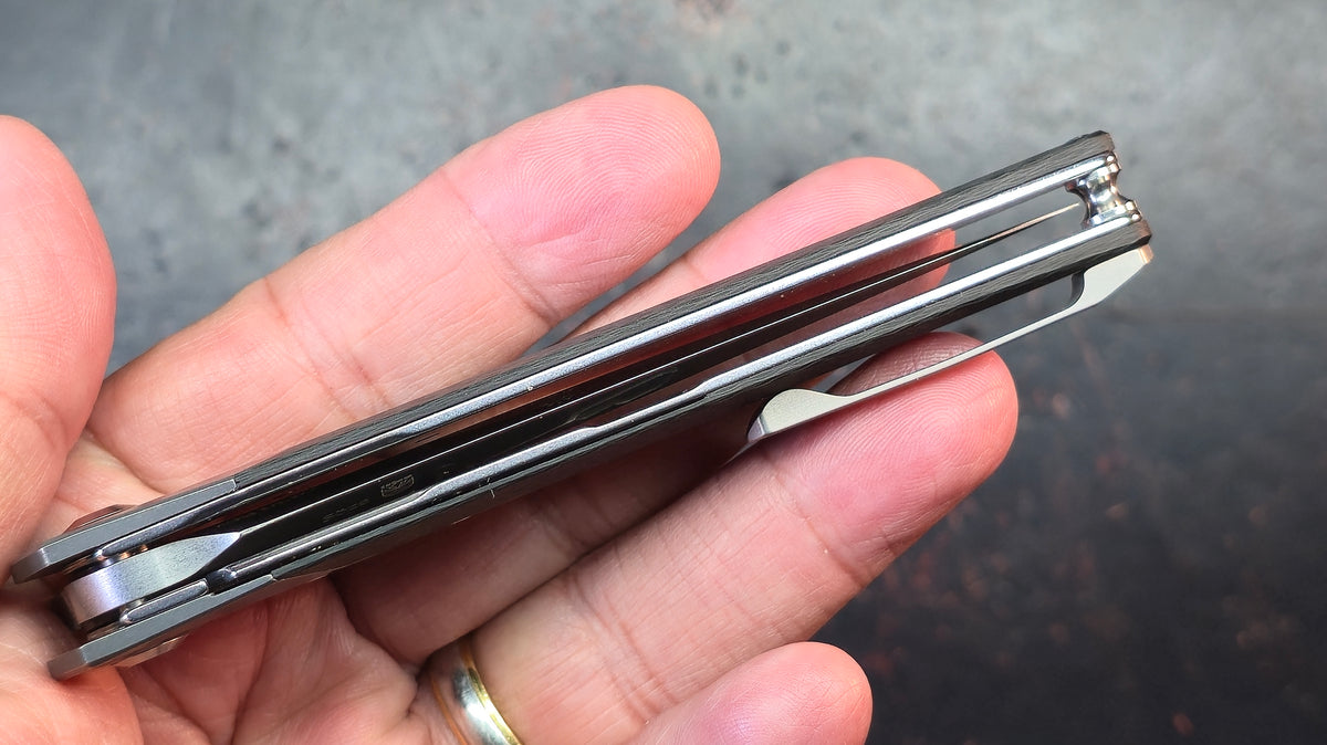 Kizer Soze Titanium Carbon Fiber Handle S35VN Blade