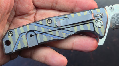 Kizer Ki302B1 Titanium Handle VG-10 Damascus Blade