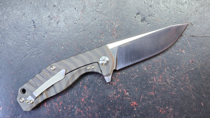 Kizer Kesmec Stripe Ano Titanium Handle S35VN Blade