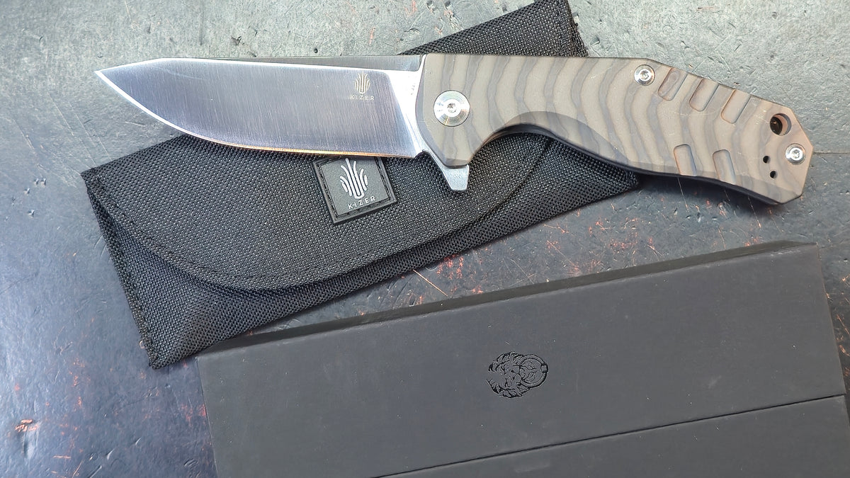 Kizer Kesmec Stripe Ano Titanium Handle S35VN Blade