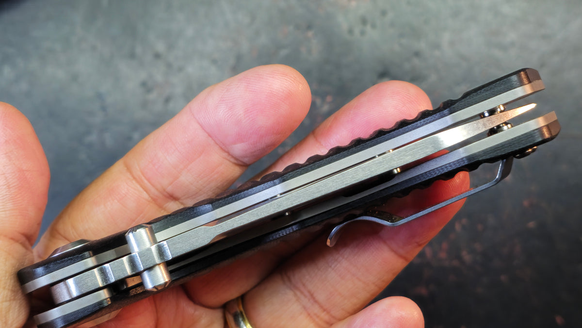 Kizer Ki4450A1 G10 Titanium Handle S35VN Blade