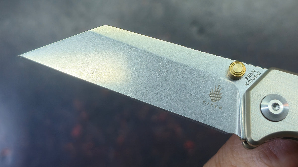 Kizer Fire Ant Titanium Handle S35VN Blade