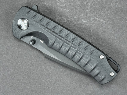 SHIELDON Relicanth (7070G) Folding, Liner Lock , D2, Blackwash, Drop Point, Plain Edge, Flat Grind, Handle: G10/Black, (NEW - OPEN BOX)