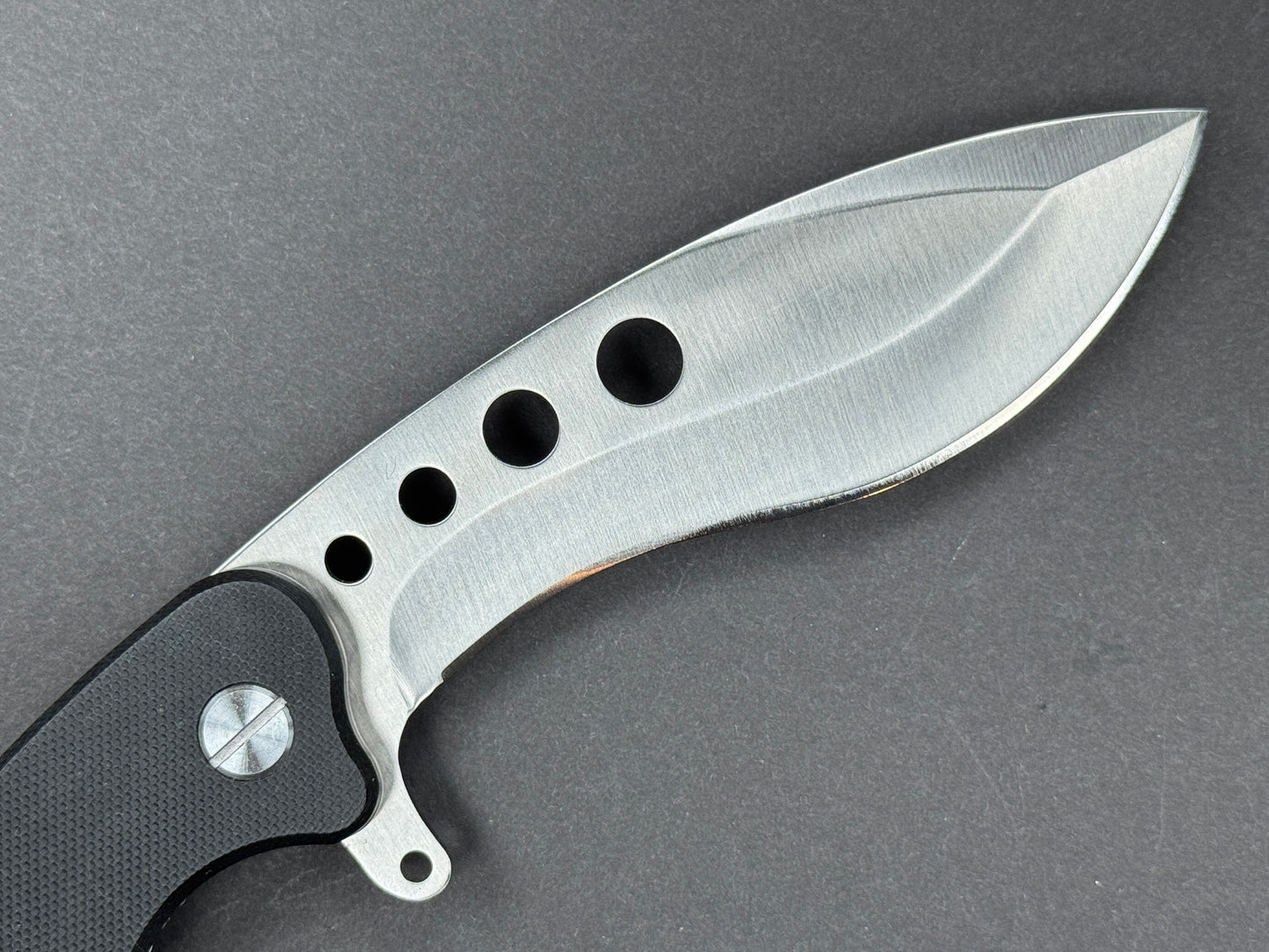 TWOSUN TS23 (Wave Survival Bowie ) Folding, Liner Lock, 420J-2, Satin, Nessmuk, Plain Edge, Flat Grind, Handle: G10/Black, (USED)