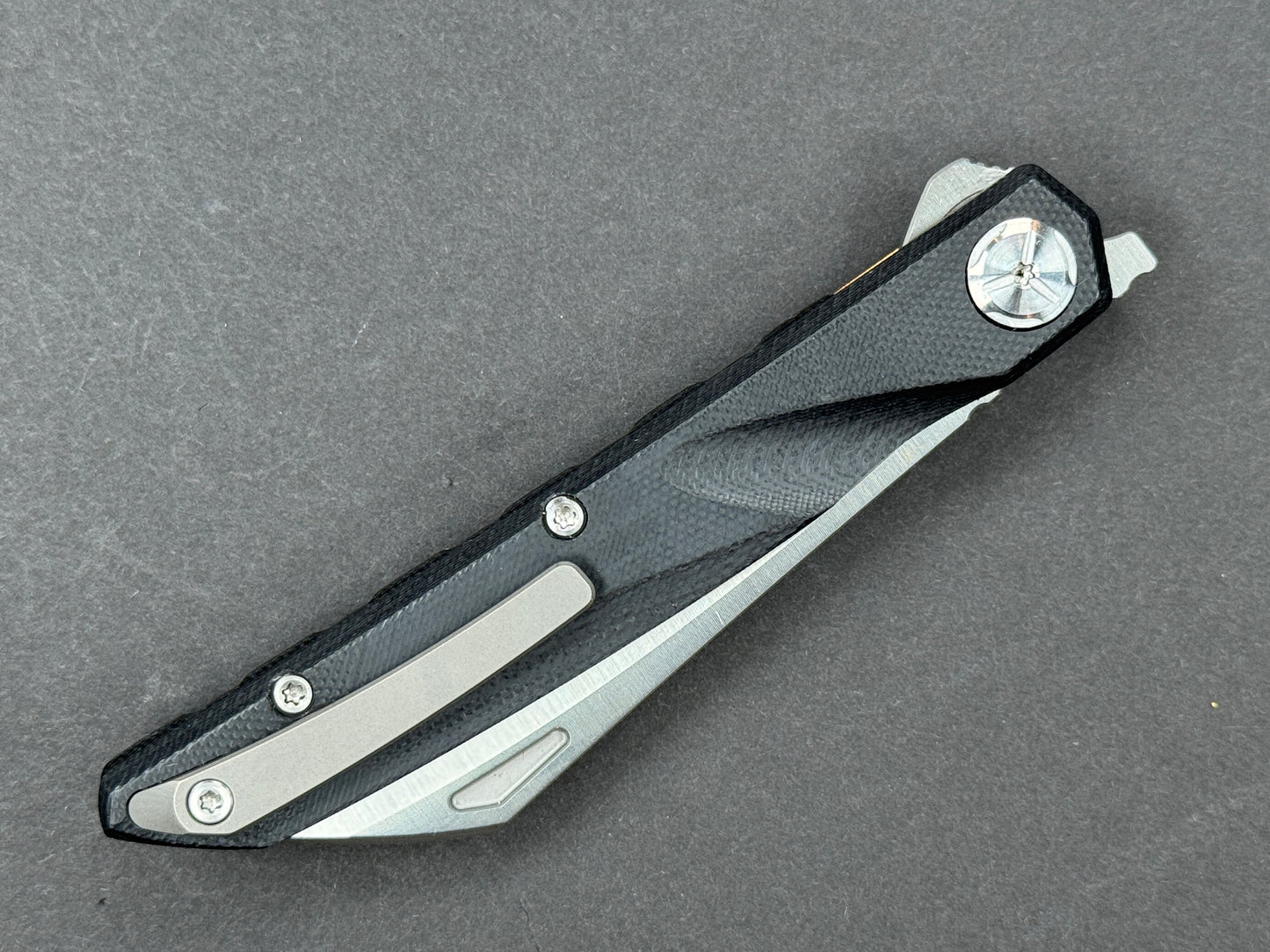 TWOSUN TS74 Folding, Liner Lock, D2, Satin, Hawkbill, Plain Edge, Full Grind, Handle: G10/Black, (NEW - OPEN BOX)