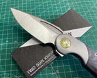 TWOSUN TS407 TITANIUM/CARBON FIBER HANDLE YJ01-V1 PLAIN EDGE