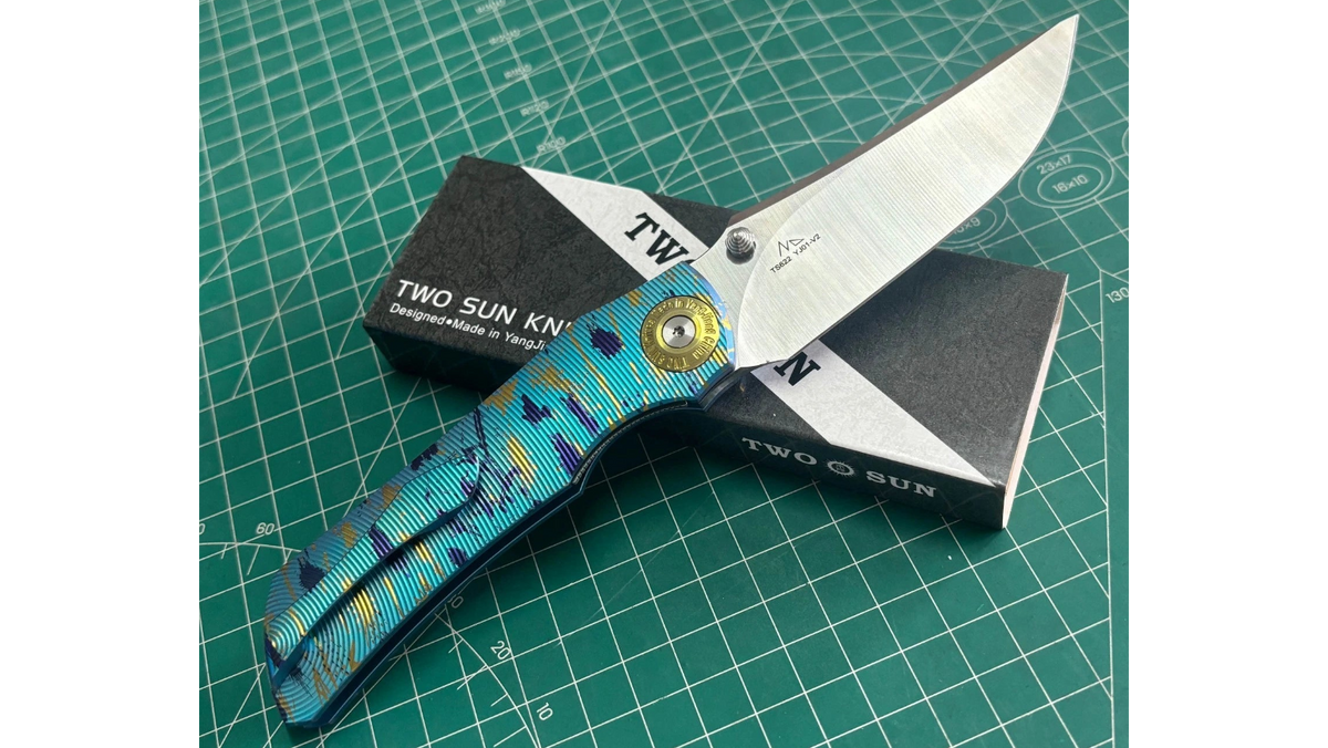 TwoSun TS622 Splashed Ink Titanium Handle YJ01-V2 Blade