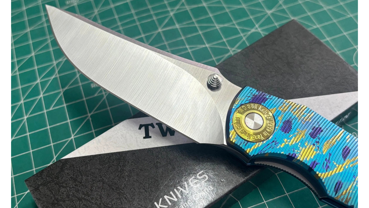 TwoSun TS622 Splashed Ink Titanium Handle YJ01-V2 Blade